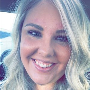 Meet your Posher, Kara